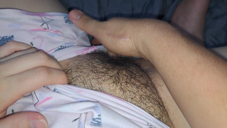 Wil9727: My stepdaughter lets me masturbate her pussy