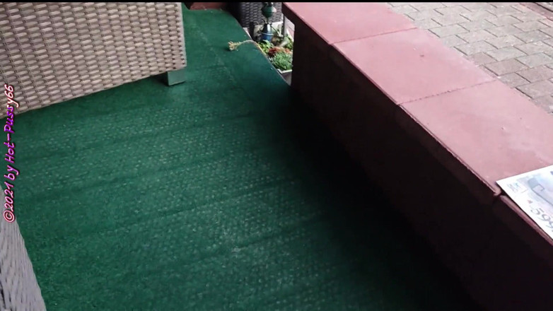 Hot-Pussy66: Frivolous changing on the veranda