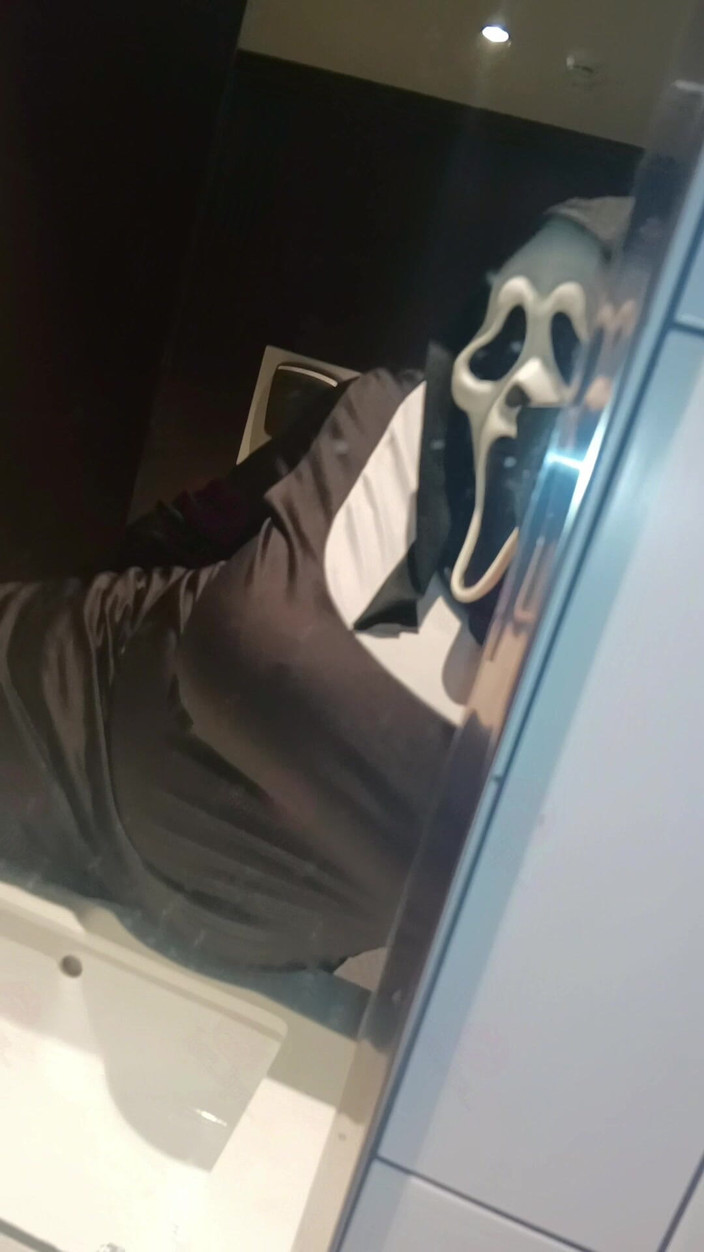 Anye Meshell: Ghostface vystoupí v divadle!