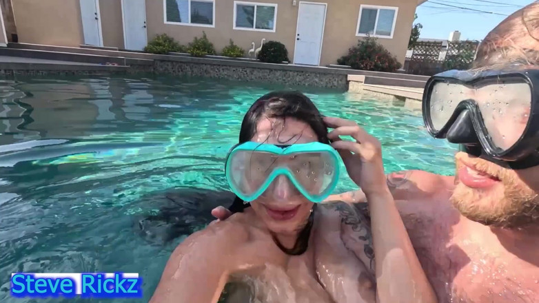 Steve Rickz: Underwater Suck and Fuck - Crazy Swimming Pool Sex - Steve Rickz,...