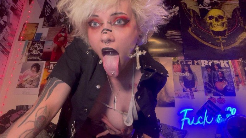 Glitterqueen1999: Je gothic-stiefzus Glitterqueen1999 geeft je Joi vóór haar concert - taboe...
