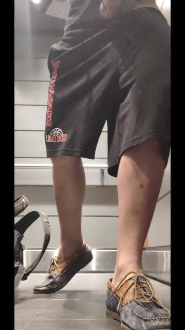 Sexy possum: Just Me - Just Me - Masturbasi Penis besarku yang belum disunat...