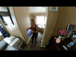 GringoELatina: Zatrudniła mnie, abym ją rozciągnąć przed jogą, tak to robię