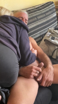 Esposa cachonda, milf española - follando - te doy una paja follando tu culo con mi consolador