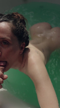 Squealing Pussy Fills Jacuzzi Heat Unbroken