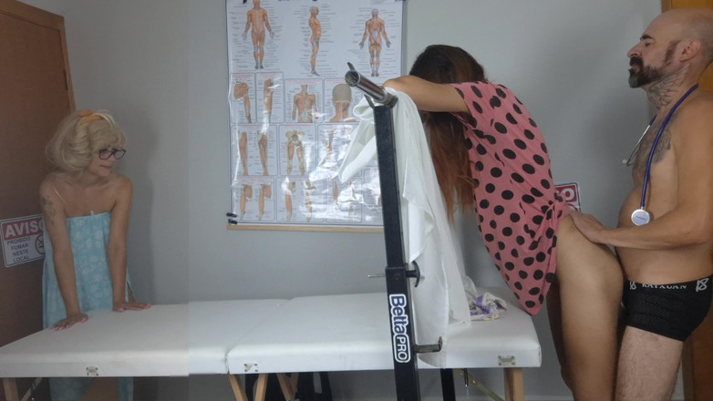 ksalnovinhos: 继母第一次带继女去看假妇科医生！