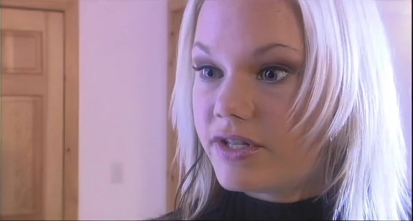 Radical: Hot babe gets a hard cock