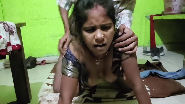 BlondAtom63: Повне секс-відео на ніч з бойфрендом індійською бхабхі