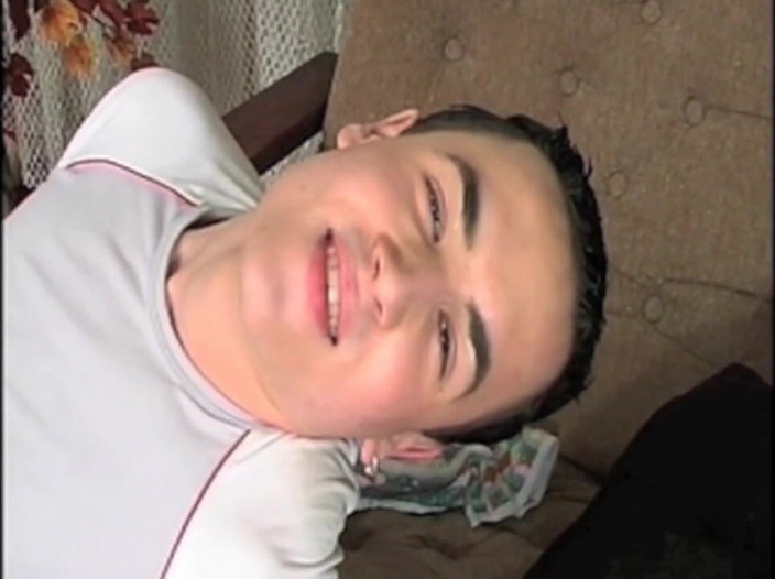 Young straight boy masturbation: Fabio young straightt dude sucked by a gay