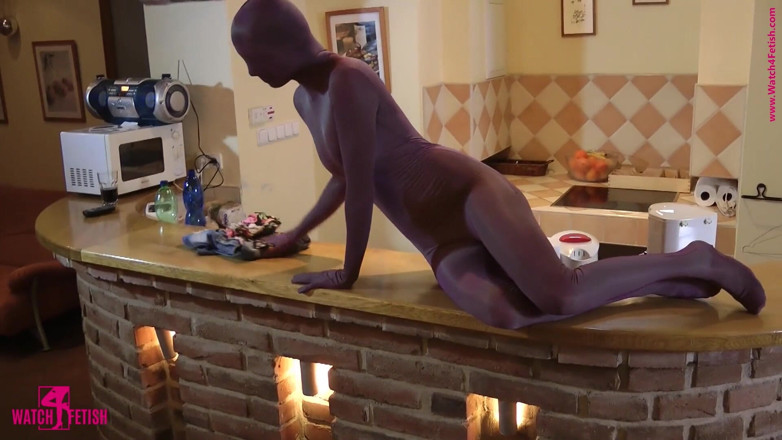ZentaiDolls: Zentai Love