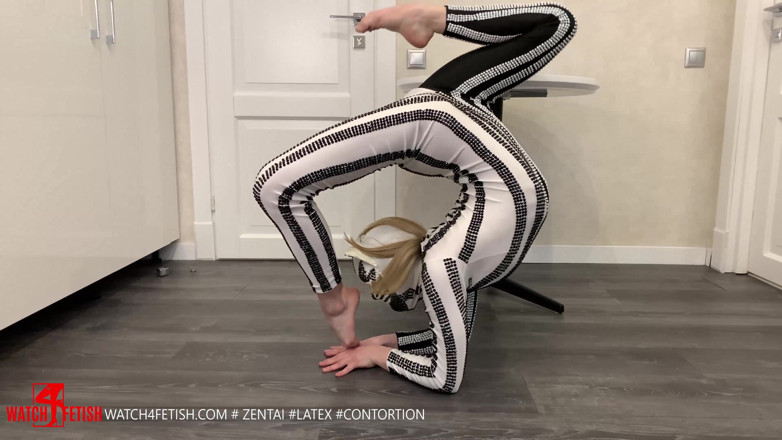 Gymrotic: Contorção na penetração de vibrador