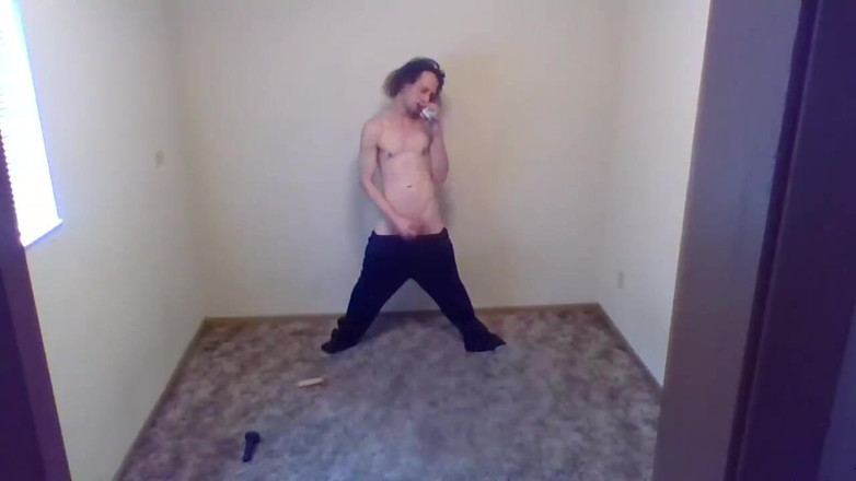 LilTaste: Dirty Horny-slutty Bitch Hottie Smacking My Own Pucker