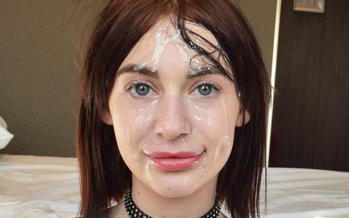 Facialcasting: Výstřik na obličej - Emma Evans je zpět