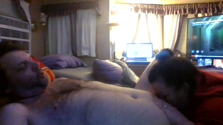 BI_BHC_COUPLE: 妻子给我头