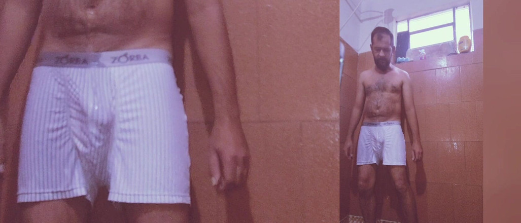 Solobator: Celana dalam basah