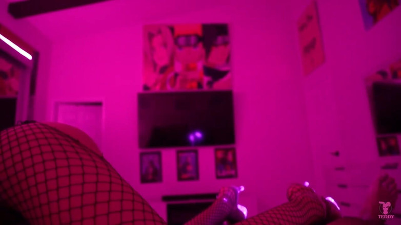 Teddy Tarantino: Latina striptizerka Kiki Klout zostaje odebrana na stacji benzynowej Broward...