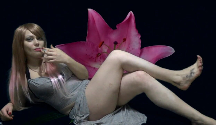 Goddess Misha Goldy: 崇拜我永远不会是你的完美身体
