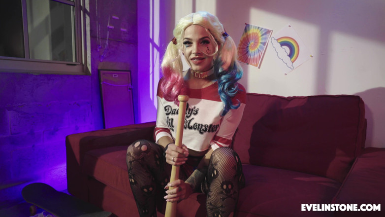 Evelin Stone: Harley Quinn Sph PAWG JOI