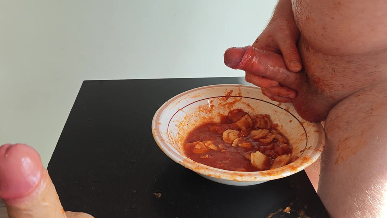 Food Pissplay: I Piss in My Dinner and I End up Cumming