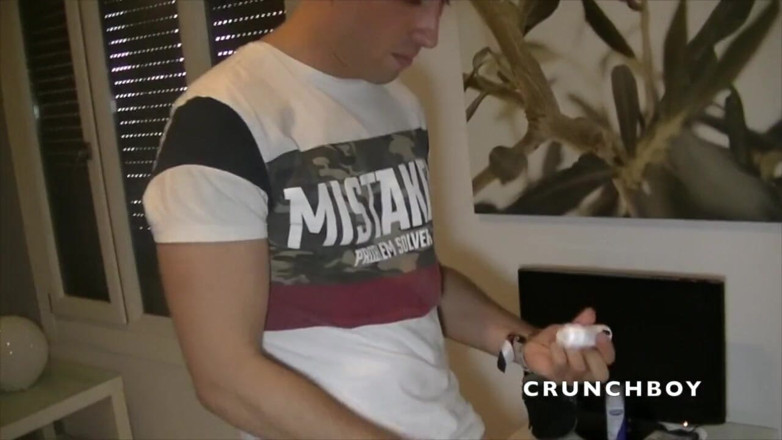 French Twinks Amator videos: Rafa Marco usata da un ragazzo etero sexy curioso