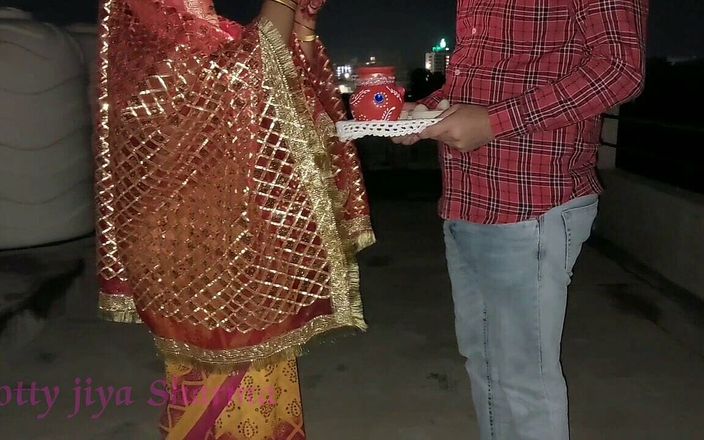 Hotty Jiya Sharmaa: Marido folla a su esposa con audio hindi con hablar...