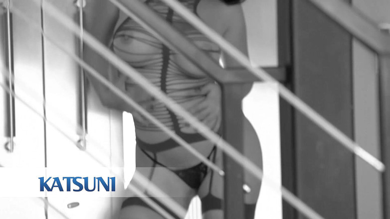 Cruel Media TV: Внутрішня інвестиція Кацуні, Кацуні і Мануела Феррари, знову