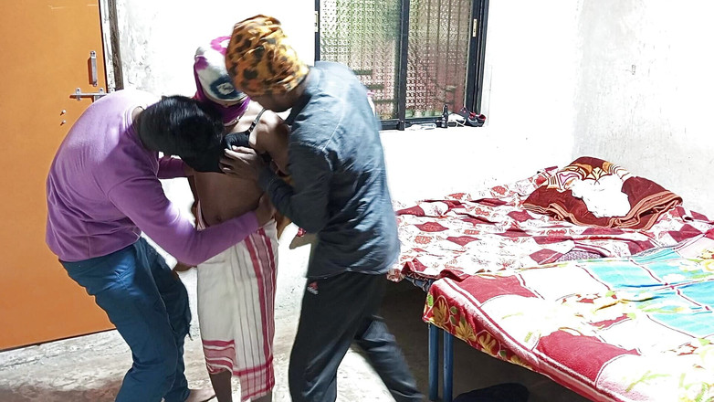 Indian Hijraji: Сегодня я повеселилась с обоими моими бойфрендом