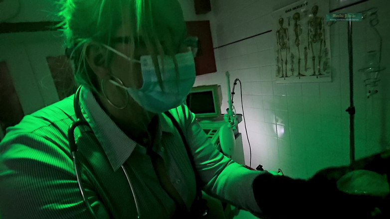 Strict Senz: 의료 교정 연구소 두 번째 검사