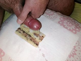 Cicci77 cum for you: Preparing breakfast for Cicci77 and Pedro with multiple orgasm!