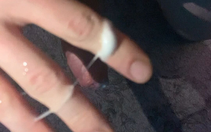 Number F 19: Doppel-abspritzen in der nachtansicht