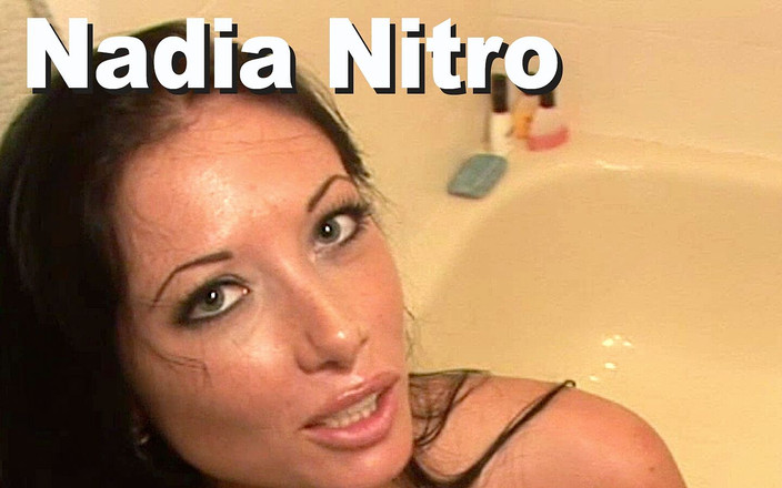 Edge Interactive Publishing: ナディアニトロストリップピンクのおしっこ