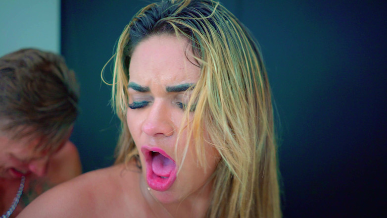 Sun7: News Anchors zachyceni na kameru: hardcore v zákulisí [tv Studio sex]