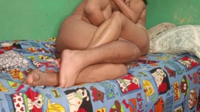 BigassMILF40: 義父が旅行に行くときに義理の息子のチンポをしゃぶる熟女デカ尻