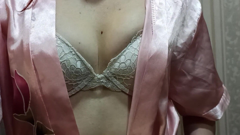 SexyFairyTale: Showing my tits