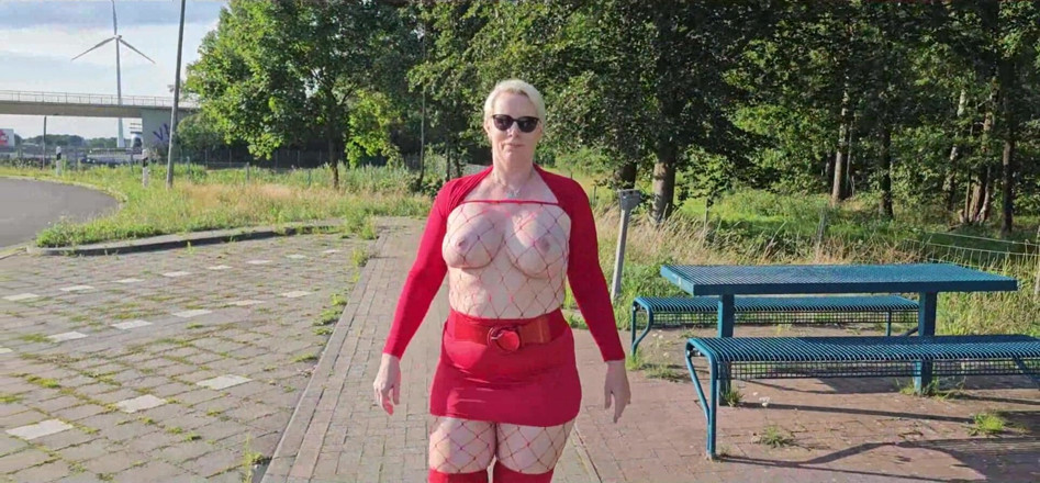 UserBitch1: Fucked at a Highway Rest Stop