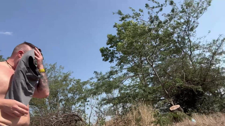 Bear mr: Apabila kami memutuskan untuk pergi ke luar jalan