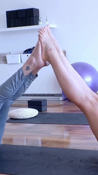 Very Private Yoga Session. Intense Threesome with Xxl Toy