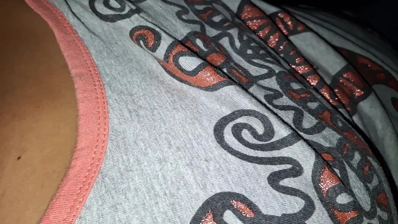 horneySonu: 사무실 상사와 텔루구 소녀 불륜 1부