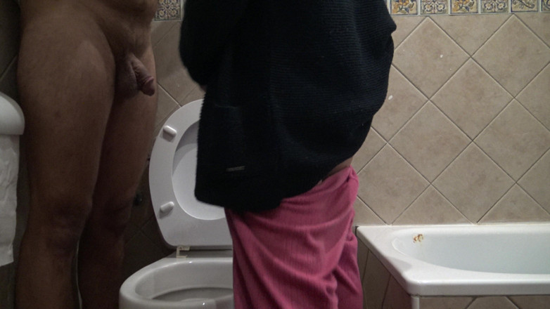 Stepmom Susan: Perverted Stepmom Watching Her Stepson Piss in Front of Her
