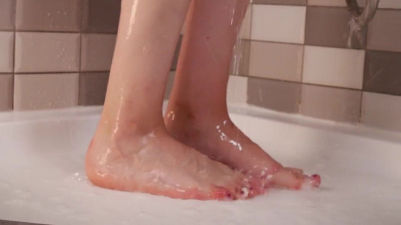Love6969: The best masturbation in the shower watch everyone