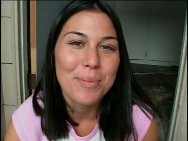 Solo Sensations: Cinco chicas universitarias desagradables juegan con sus coños en la...