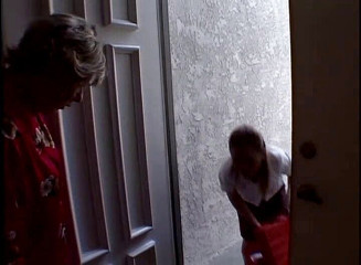 Hot Lesbians X: Old and young lesbians experience