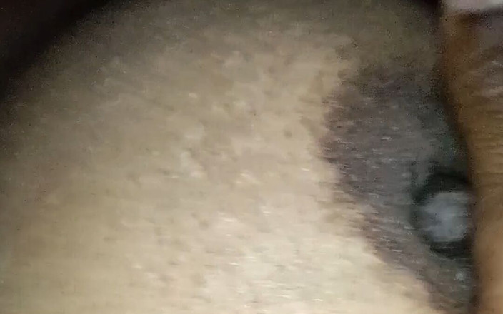 Queen4desi: Desi echt heet naakt Indisch meisje creampie