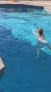 I Ass at the Pool