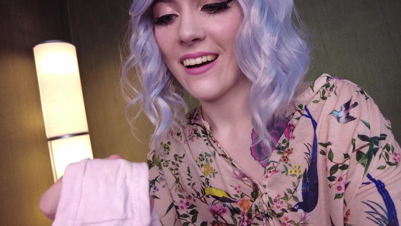 Stacy Moon: Stuffing panties in my pussy again