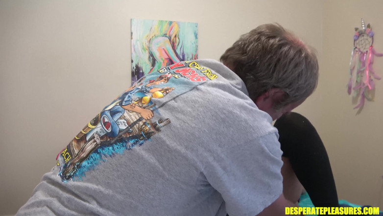 Desperate Pleasures: La mia matrigna matrigna mi scopa per bene