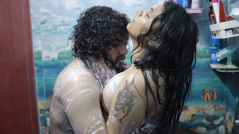 Vaigavarun45: Baño con hermanastra y sexo romance parte 1, vaishnavy y sharun...
