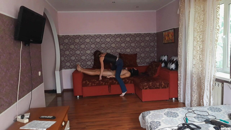 KRNStudio: FM phiên # 74 ngồi lên mặt