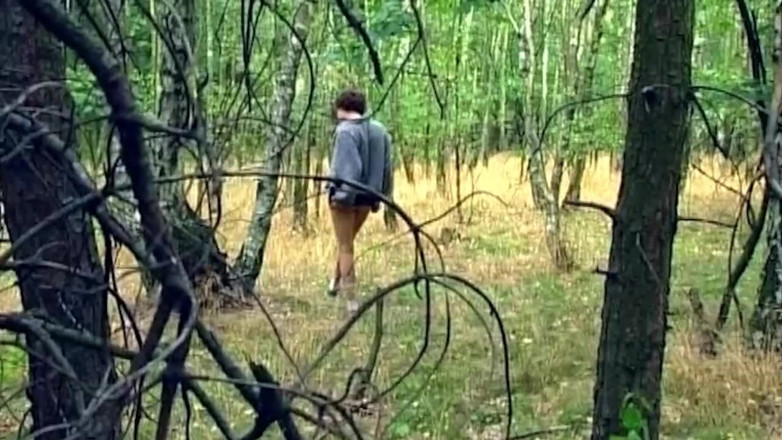 NAUGHTYPOLSKA: Mature Brunette Fingers Dripping Pussy in Forest Frenzy