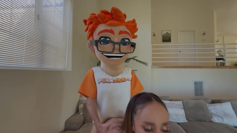PornDudeCasting: Christina Sage ve sexo en el futuro de un amigo...